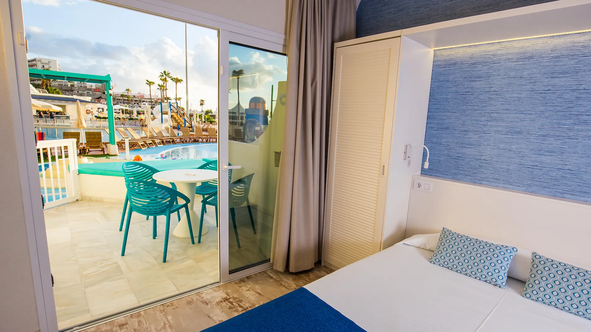 Hovima La Pinta Beachfront Family Hotel Costa Adeje  Costa Adeje (Tenerife)